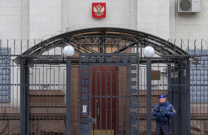 Ruské veľvyslanectvo v Kyjeve na Ukrajine v apríli. Andrej Ratmirov /TASS prostredníctvom Getty Images