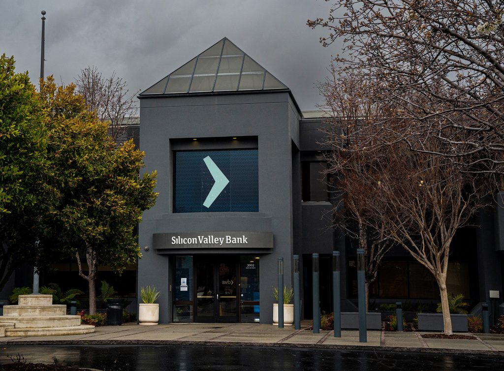 Sídlo banky Silicon Valley v Santa Clare v Kalifornii.
Fotograf: David Paul Morris/Bloomberg